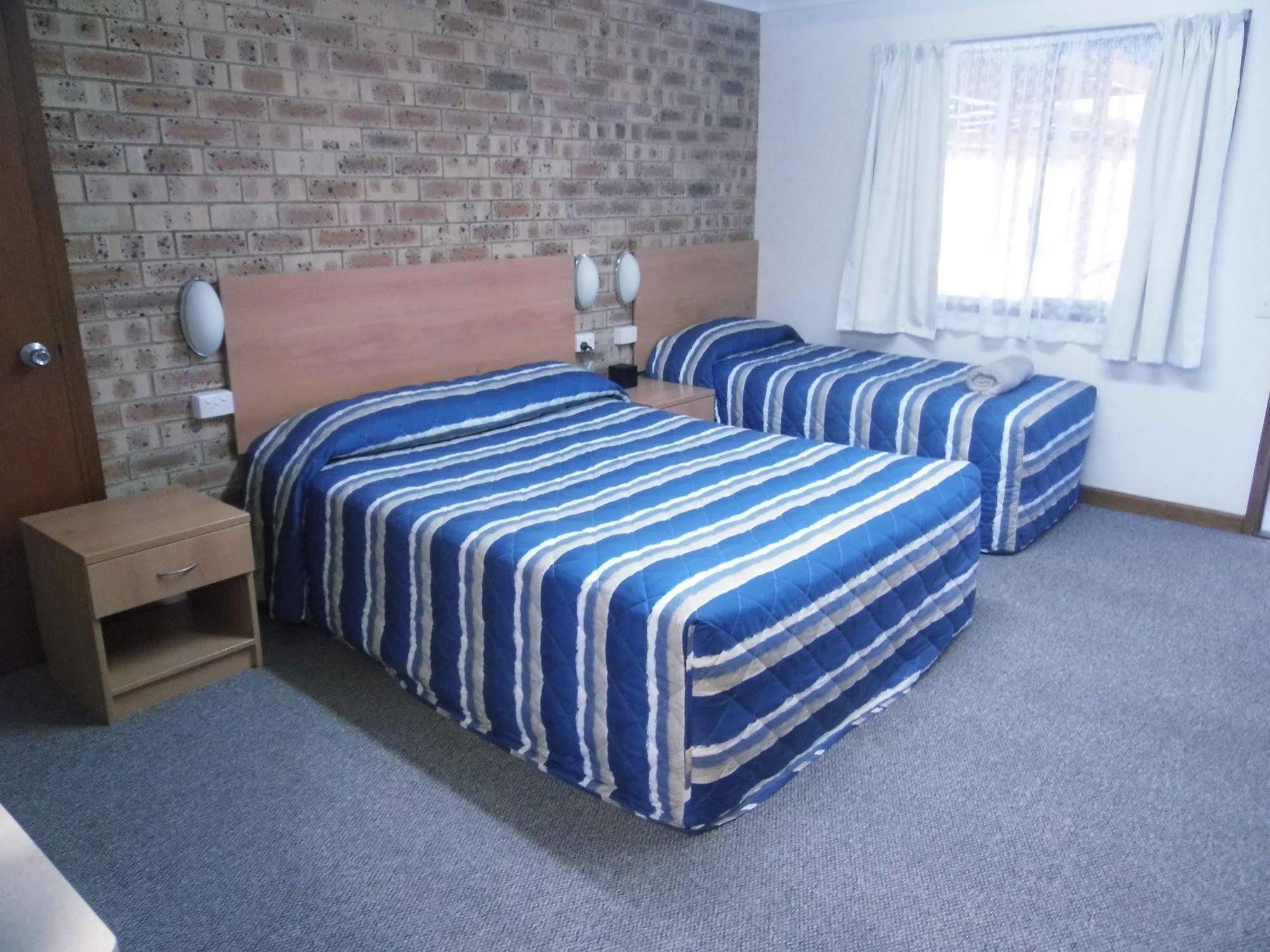 Nanango Fitzroy Motel Экстерьер фото
