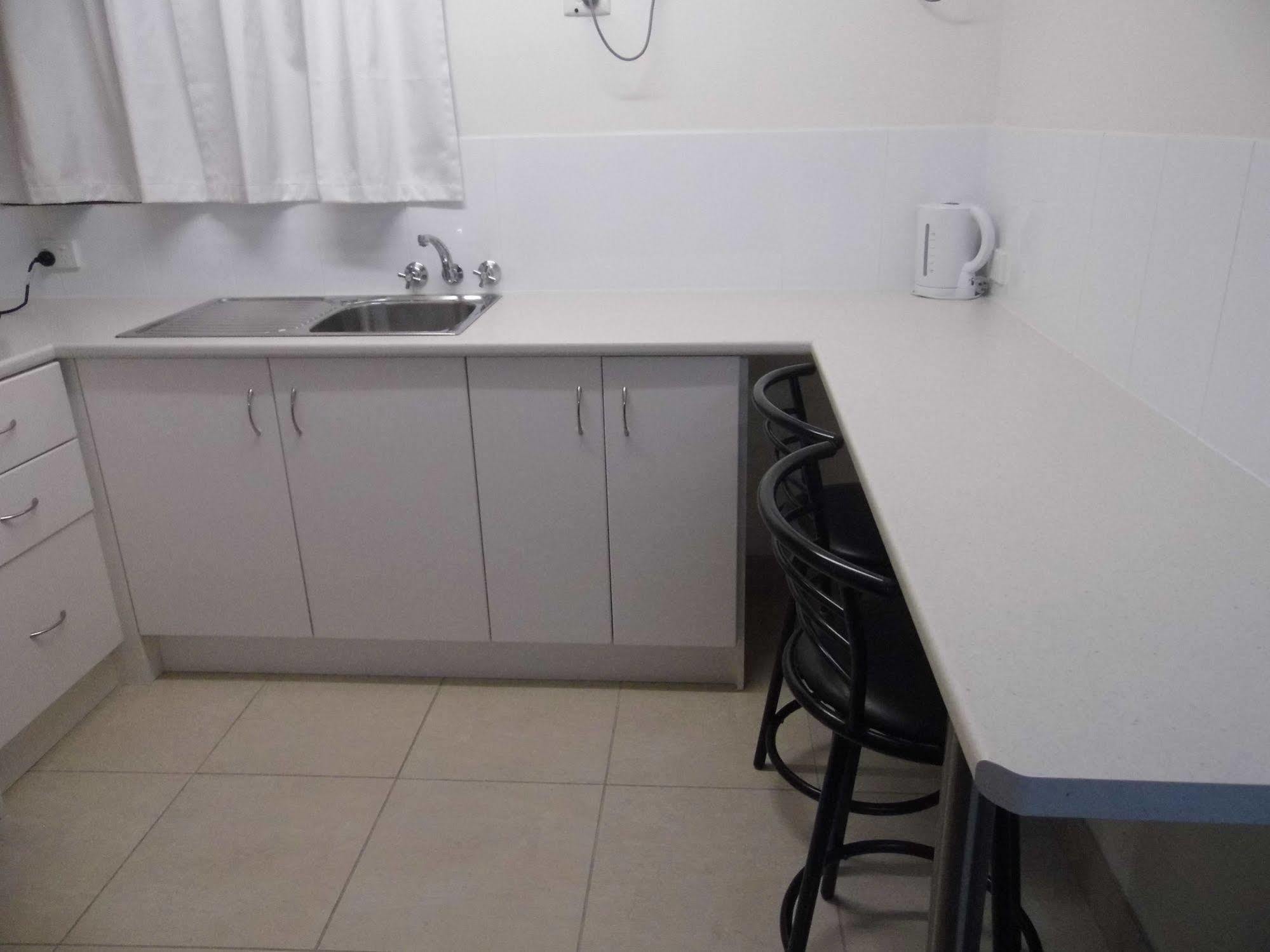 Nanango Fitzroy Motel Экстерьер фото